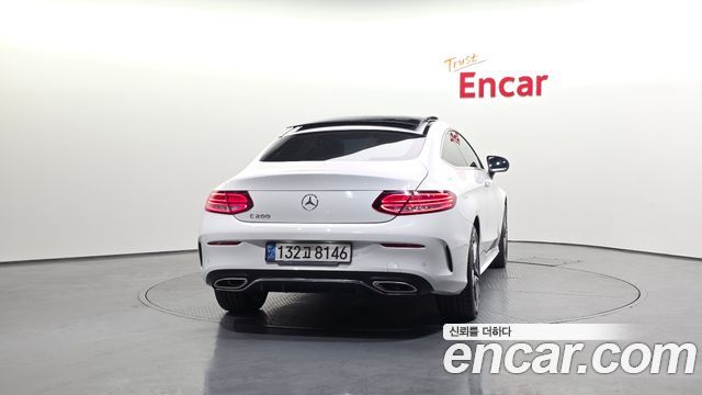 Mercedes-Benz C-Class 2021 — photo 4