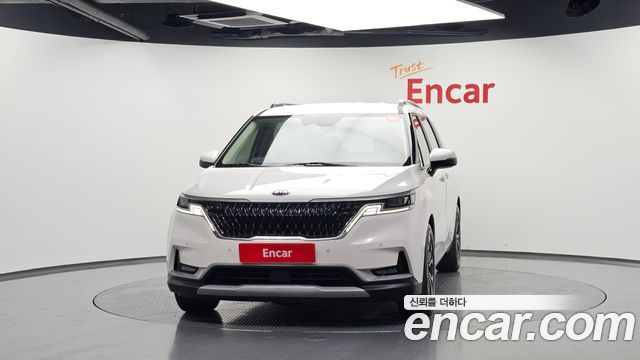 Kia Canival 2021 — photo 3