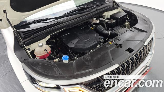 Kia Canival 2021 — photo 6