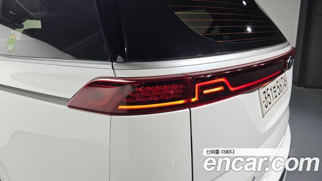 Kia Canival 2021 — photo 9