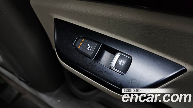 Kia Canival 2021 — photo 34