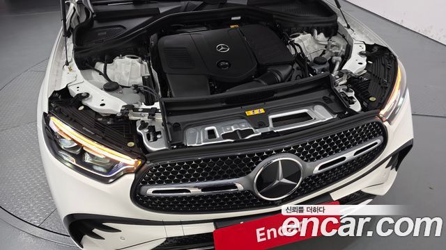 Mercedes-Benz GLC-Class 2025 — photo 6