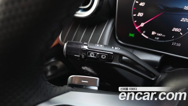 Mercedes-Benz GLC-Class 2025 — photo 30