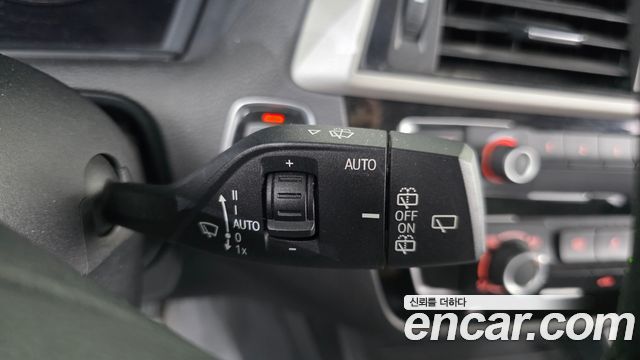 BMW 1-Series 2018 — photo 31