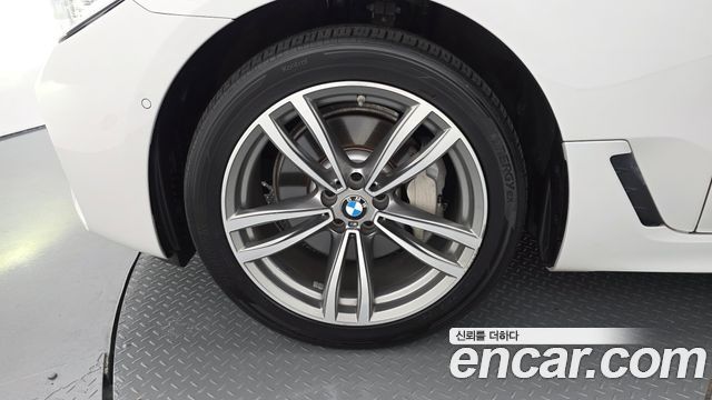 BMW Gran Turismo 2020 — photo 5