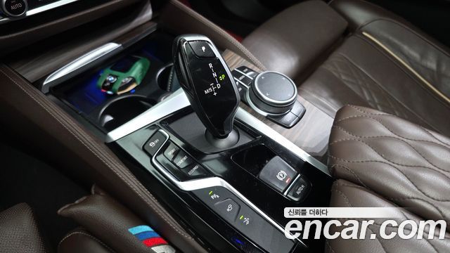BMW Gran Turismo 2020 — photo 12