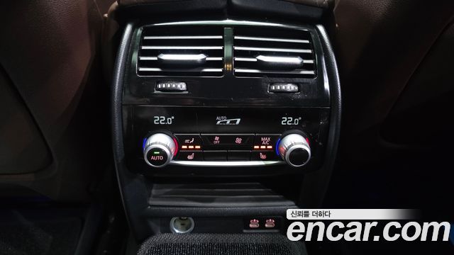BMW Gran Turismo 2020 — photo 26