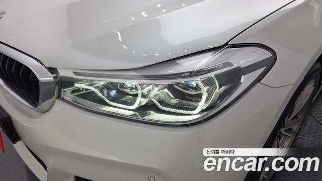 BMW Gran Turismo 2020 — photo 8