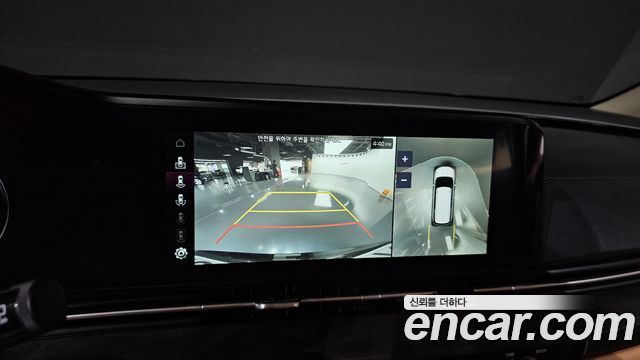 Kia Canival 2023 — photo 21
