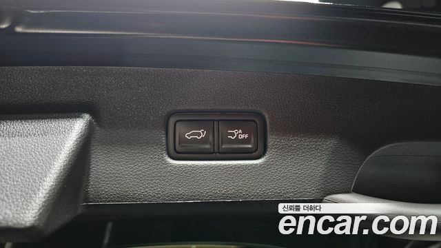 Kia Canival 2023 — photo 27