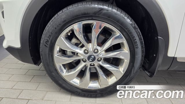Kia Sorento 2018 — photo 5