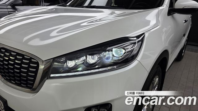 Kia Sorento 2018 — photo 8