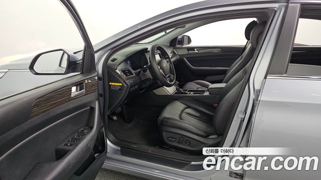 Hyundai Sonata 2015 — photo 13