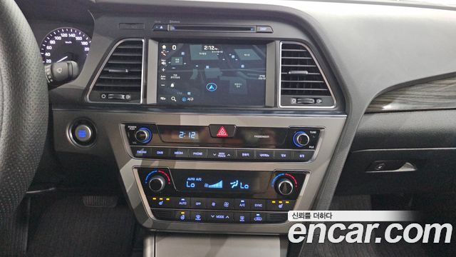Hyundai Sonata 2015 — photo 18
