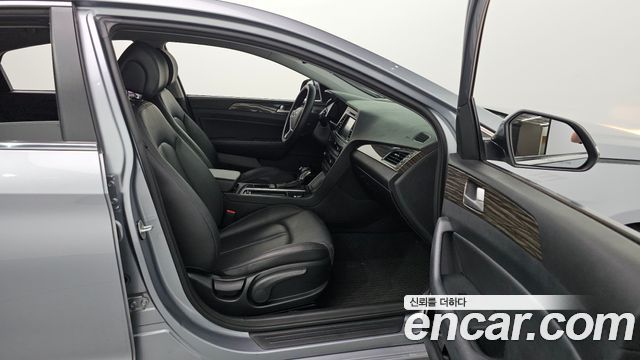 Hyundai Sonata 2015 — photo 24