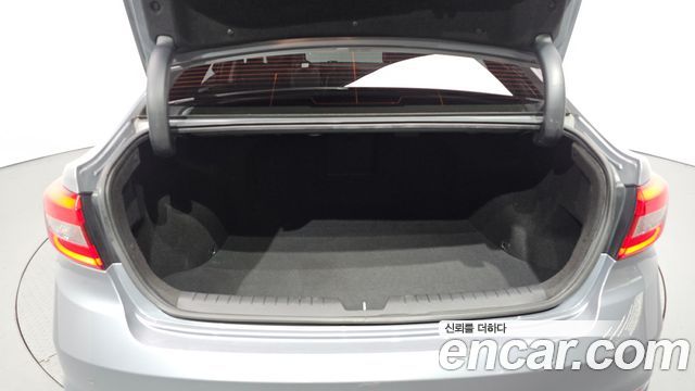 Hyundai Sonata 2015 — photo 26