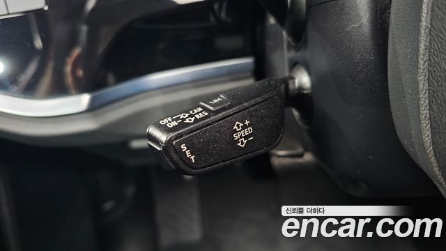 Audi Q3 2020 — photo 19