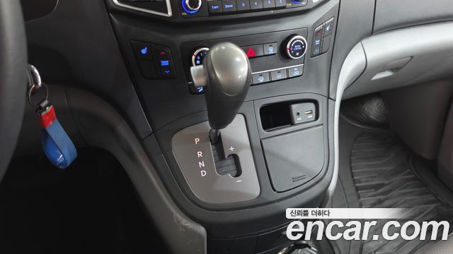 Hyundai Starex 2020 — photo 9