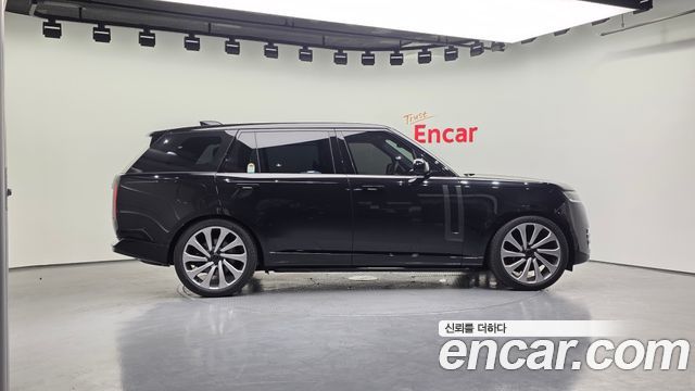 Land Rover Range Rover 2026 — photo 5