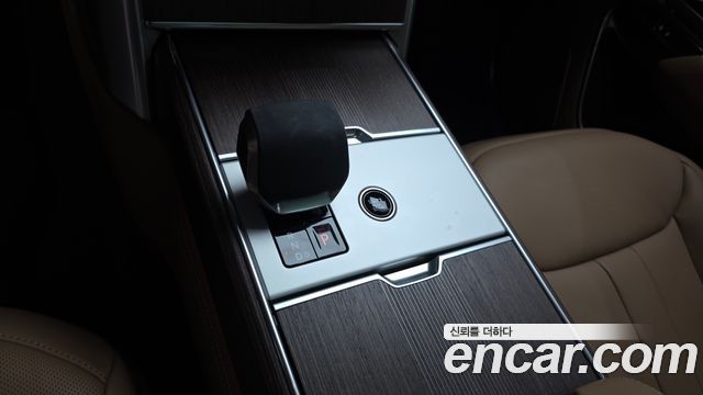 Land Rover Range Rover 2026 — photo 13