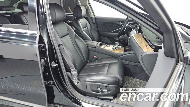 Kia K9 2022 — photo 11