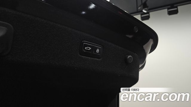 Kia K9 2022 — photo 17