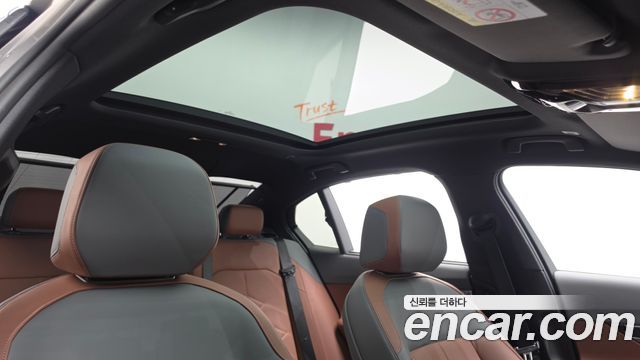 BMW 5-Series 2025 — photo 17