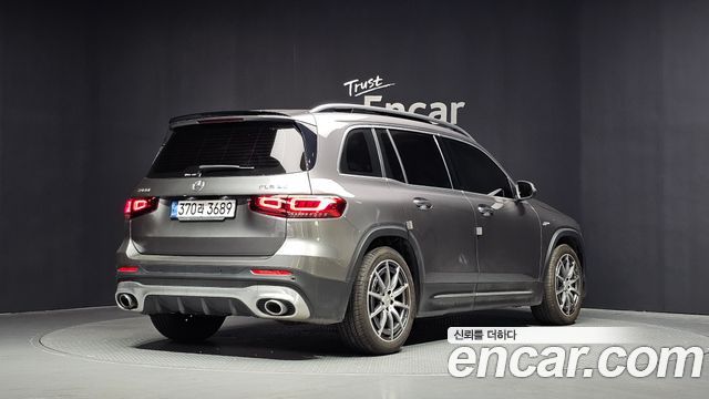 Mercedes-Benz GLB-Class 2022 — photo 2