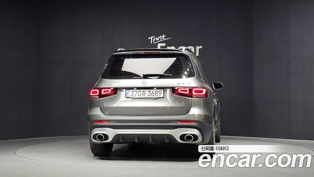 Mercedes-Benz GLB-Class 2022 — photo 4