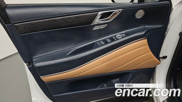 Genesis GV80 2022 — photo 14