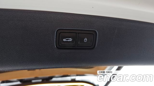 Genesis GV80 2022 — photo 30