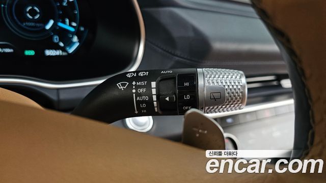 Genesis GV80 2022 — photo 32