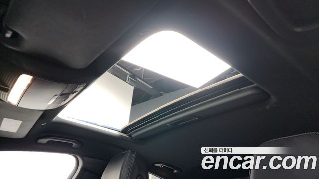 Mercedes-Benz CLS-Class 2022 — photo 23