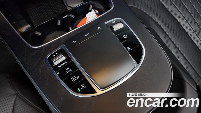 Mercedes-Benz CLS-Class 2022 — photo 31