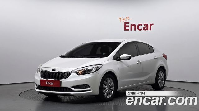 Kia K3 2015 — photo 1