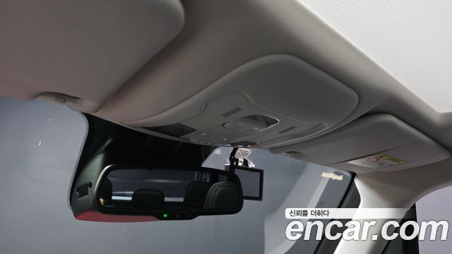Jeep Renegade 2019 — photo 18