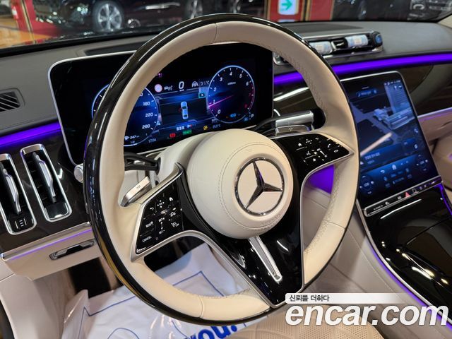 Mercedes-Benz S-Class 2021 — photo 9
