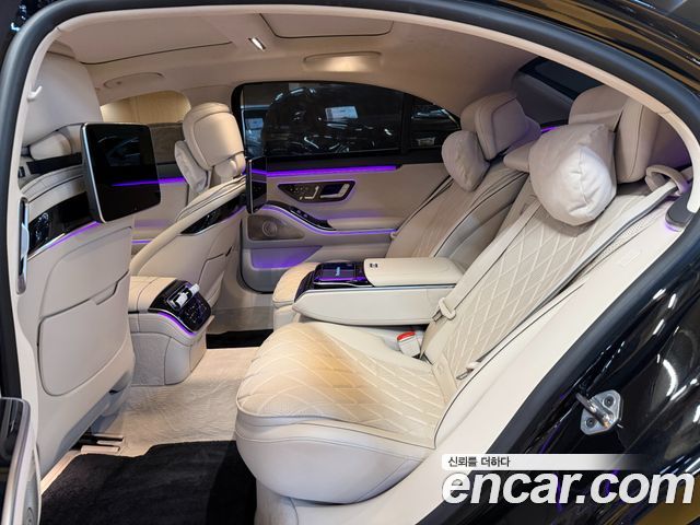 Mercedes-Benz S-Class 2021 — photo 17