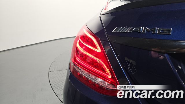 Mercedes-Benz C-Class 2018 — photo 9