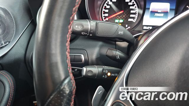Mercedes-Benz C-Class 2018 — photo 28
