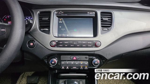 Kia Carens 2014 — photo 14