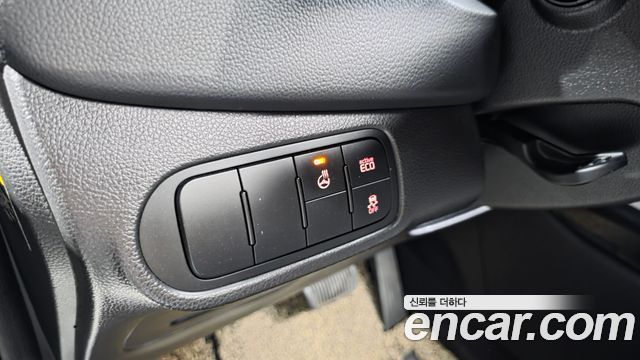 Kia Carens 2014 — photo 17