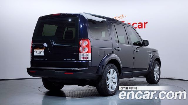 Land Rover Discovery 2011 — photo 2