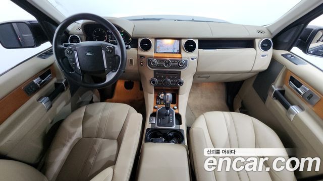 Land Rover Discovery 2011 — photo 7