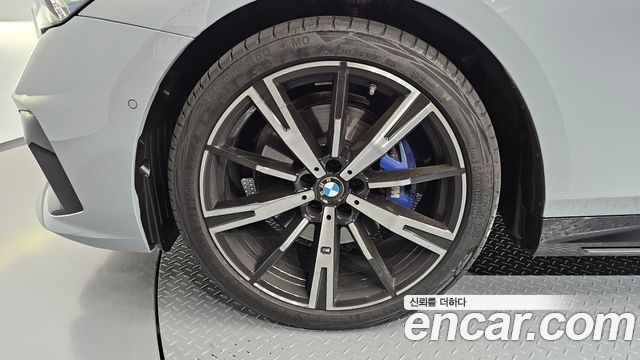 BMW 5-Series 2026 — photo 5