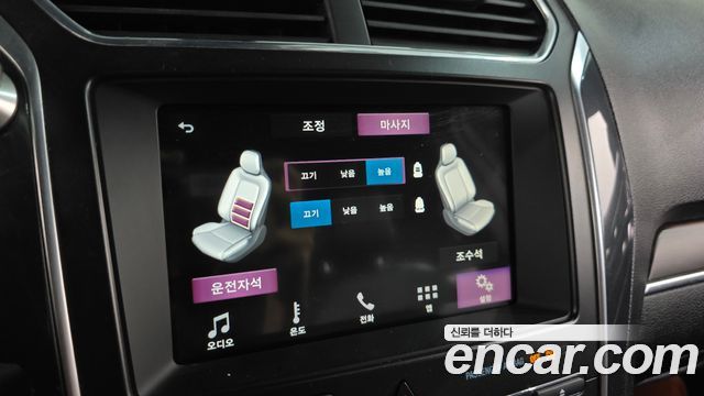 Ford Explorer 2018 — photo 20