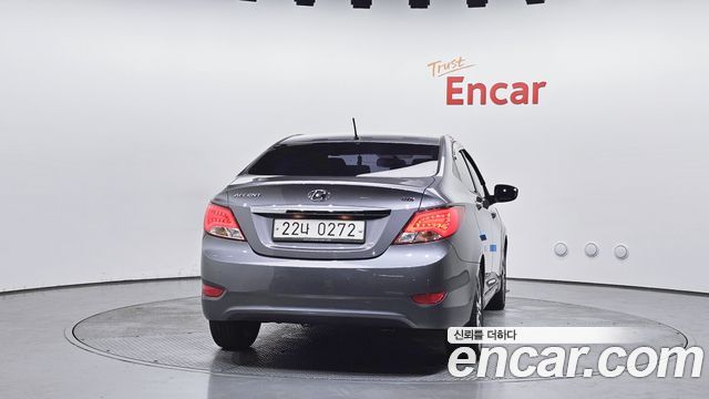 Hyundai Accent 2017 — photo 4