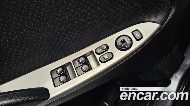 Hyundai Accent 2017 — photo 25
