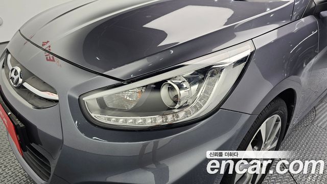 Hyundai Accent 2017 — photo 8