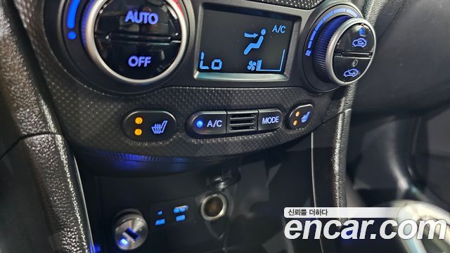 Hyundai Accent 2017 — photo 27